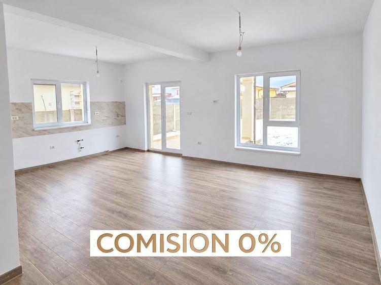 Casă individuală cu 3 camere cu Canalizare în Moșnița Nouă