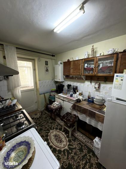 Apartament cu 3 camere în Central — fotografia 3