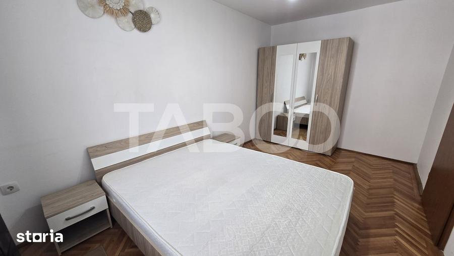 Apartament cu 3 camere decomandat, mobilat în Central