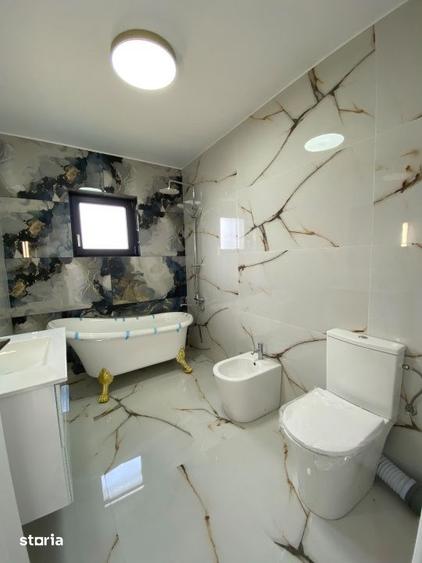 Casă cu 8 camere cu Teren 412 Mp în Bariera Vâlcii