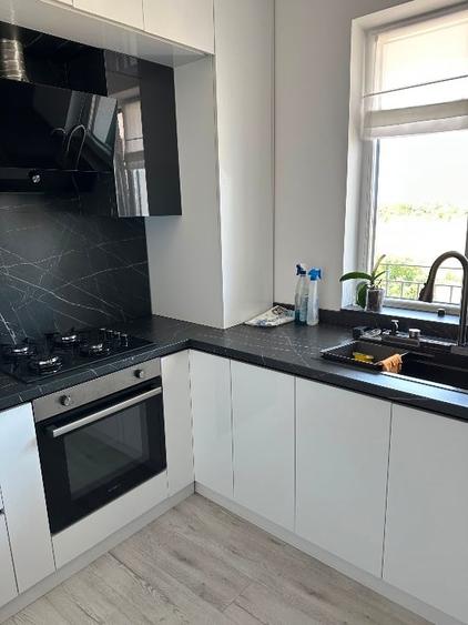 Apartament cu 2 camere semidecomandat, mobilat în Tunari