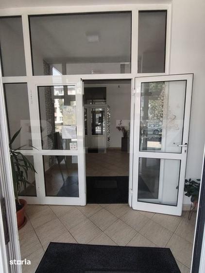 Spațiu comercial, de 695 mp, în Central