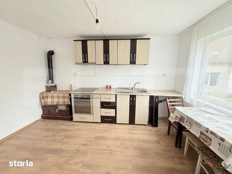 Casă cu 3 camere cu Teren 1900 Mp în Doba