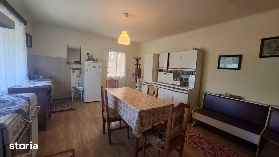Casa cu 3 camere - 9