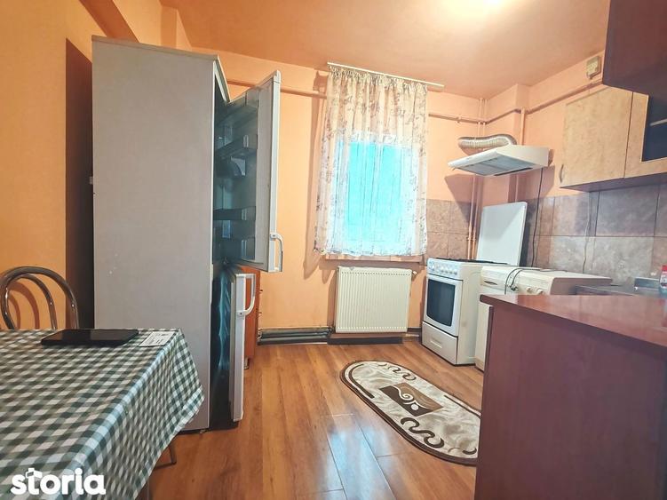 Apartament cu 2 camere semidecomandat în Găvana