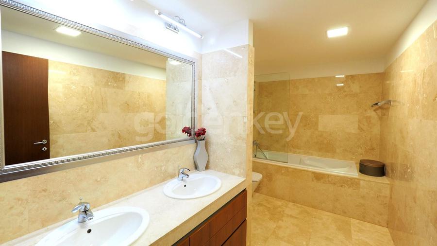 Apartament cu 4 camere decomandat, mobilat în Herăstrău