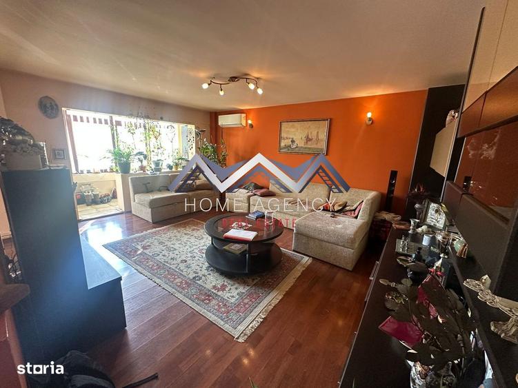 Apartament cu 4 camere decomandat în Ultracentral