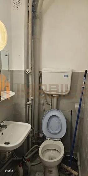 Apartament cu 2 camere nedecomandat în Tudor Vladimirescu