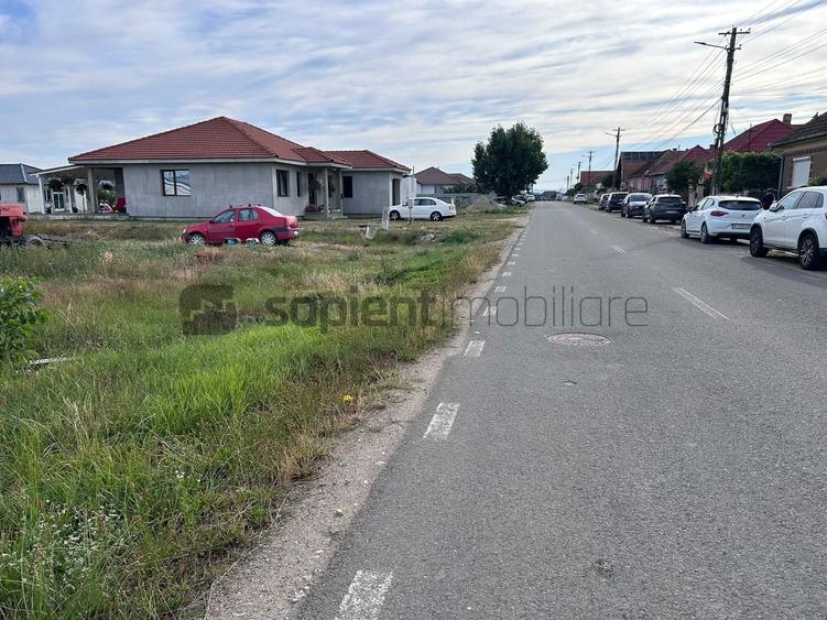 Teren agricol extravilan de 1009 mp, în Fughiu