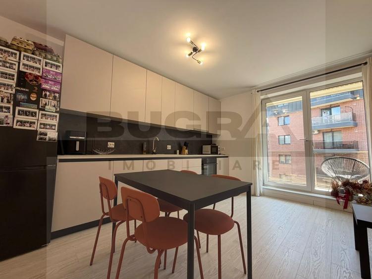 Apartament cu 2 camere semidecomandat în Chinteni