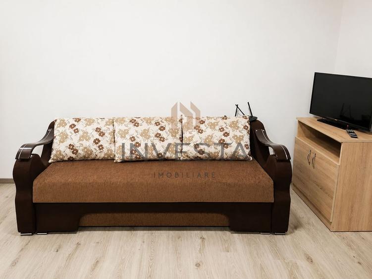 Apartament cu 2 camere semidecomandat, mobilat în Central