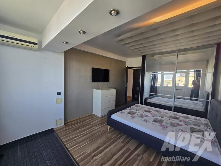 Apartament cu 2 camere semidecomandat, mobilat în P-ța Alba Iulia
