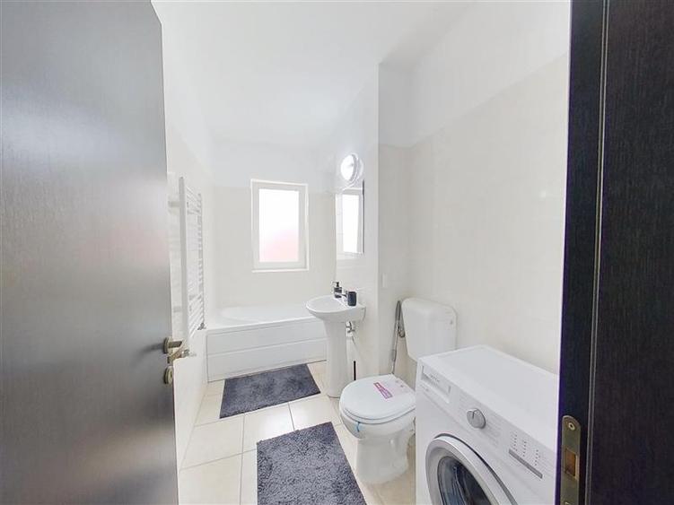 Apartament cu 2 camere decomandat, mobilat în Sânpetru