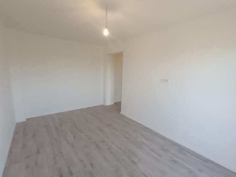 APARTAMENT 1 CAMERA, INTABULAT, ETAJ 1, PARCARE, POPAS PACURARI, COMISION 0 - 12