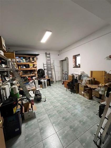 Casă individuală cu 20 camere cu Canalizare în Mircea cel Bătrân