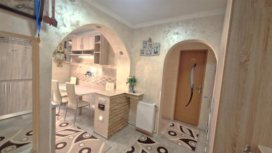 Apartament cu 2 camere decomandat în Dacia