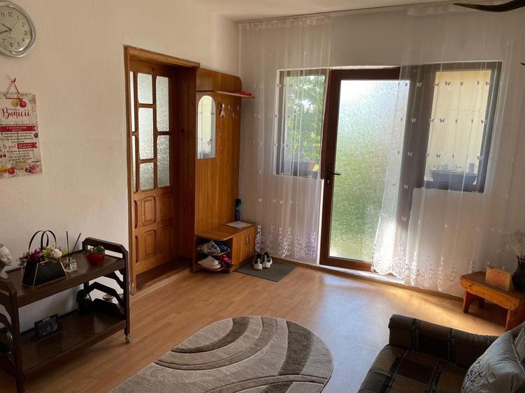 Vand casa P+1 si teren Voinesti Dambovita - 7