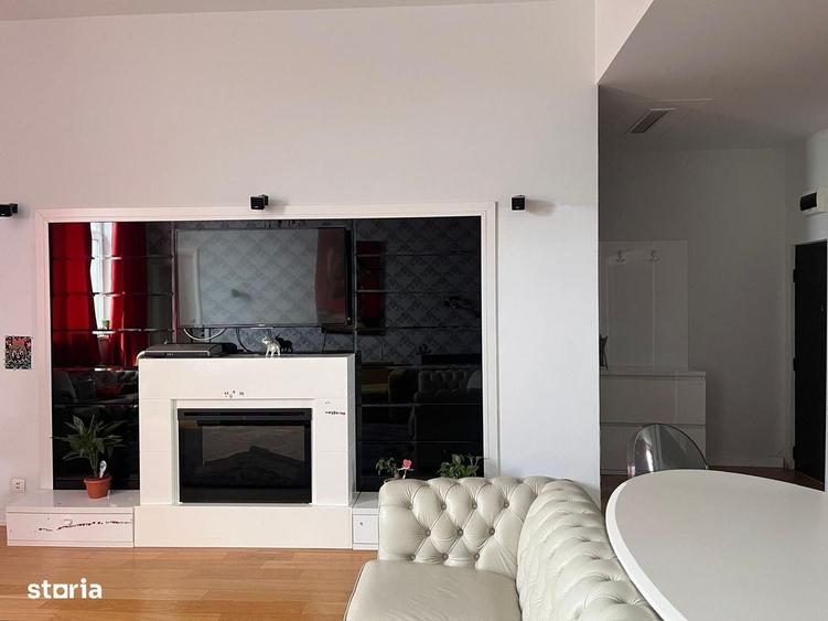 Apartament cu 3 camere decomandat în Văcăresti