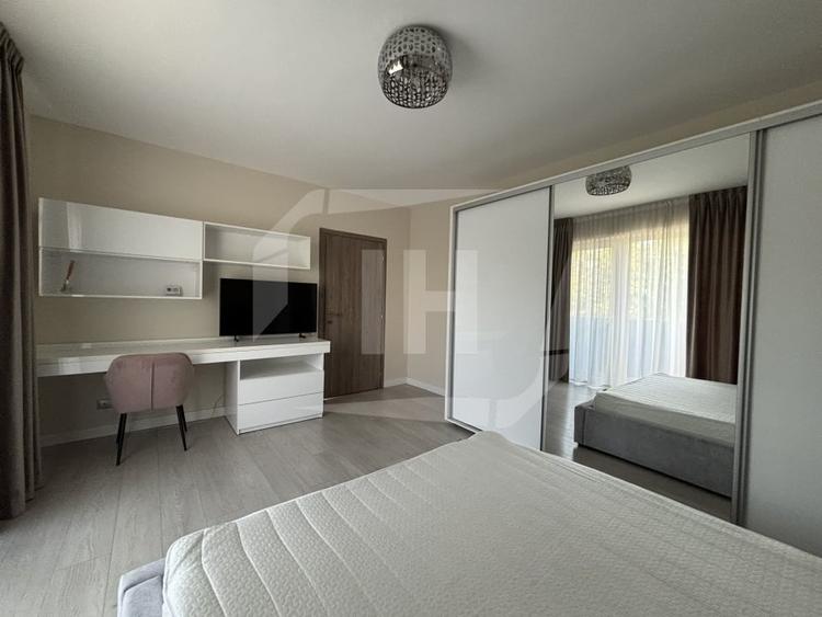 Apartament cu 2 camere decomandat, mobilat în Între Lacuri