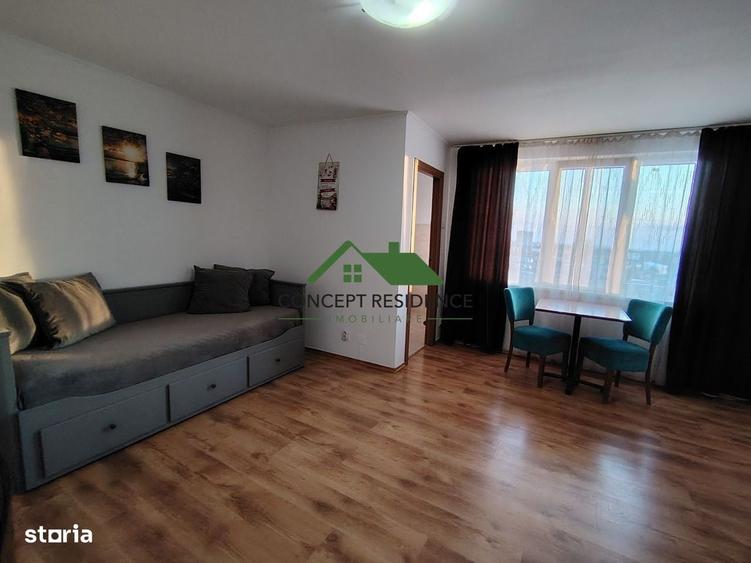 Garsonieră în Vest