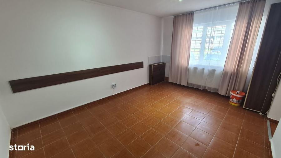 Spațiu comercial, de 29 mp, în Central
