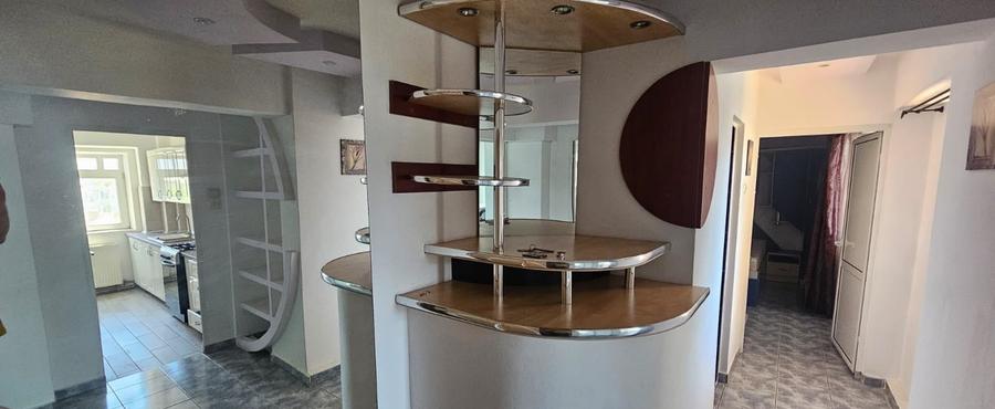 Apartament cu 2 camere decomandat în Păcurari