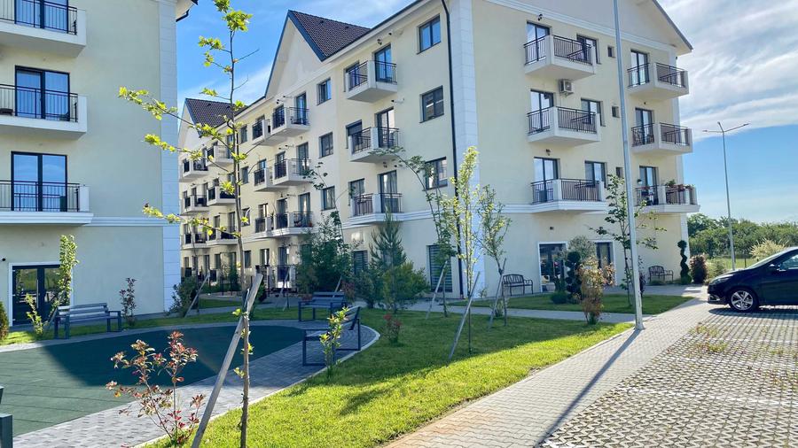 Apartament cu 2 camere decomandat în Central