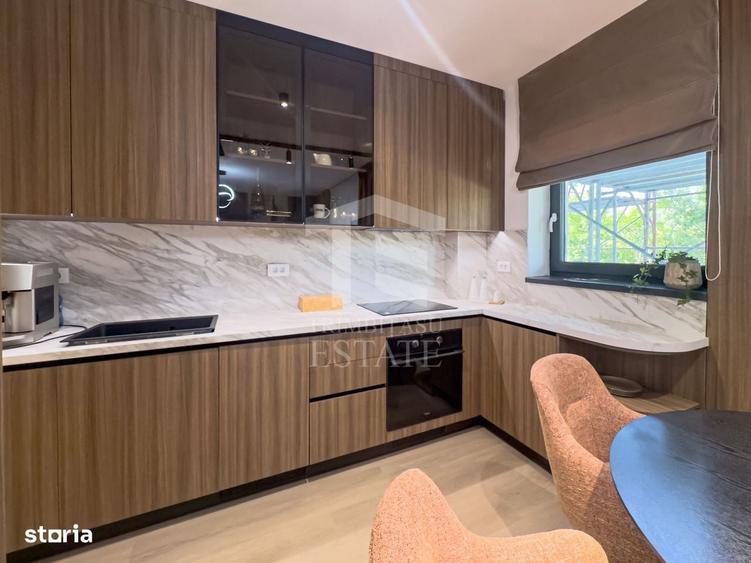 Apartament cu 3 camere decomandat în Antiaeriană
