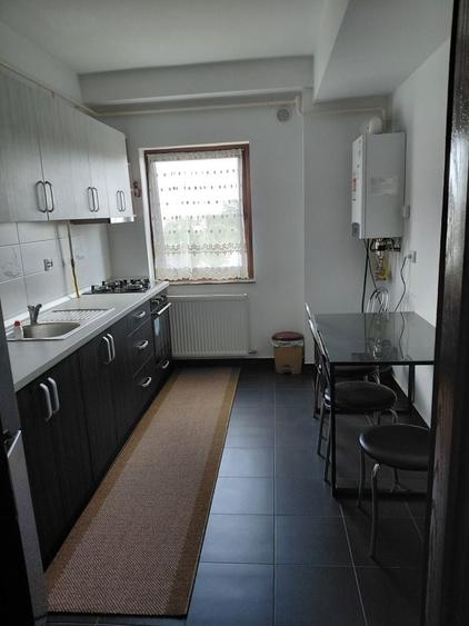 Apartament cu 2 camere decomandat în Exterior Vest