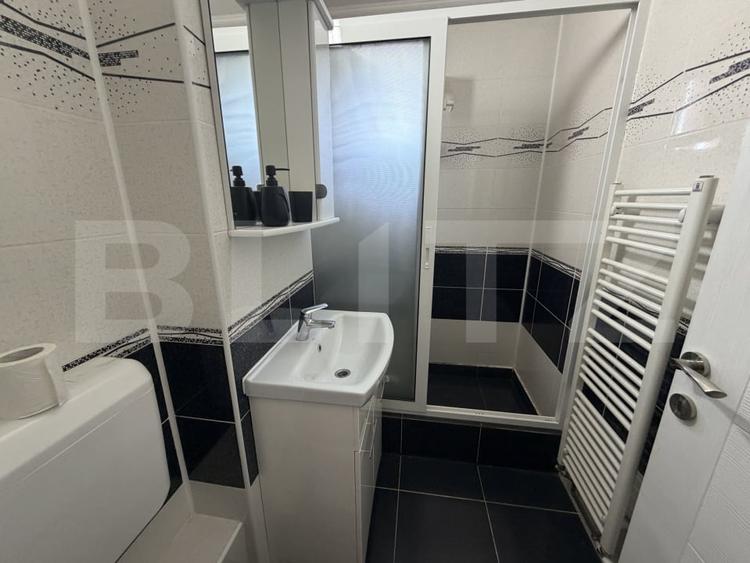Apartament cu 2 camere semidecomandat, mobilat în Cetate