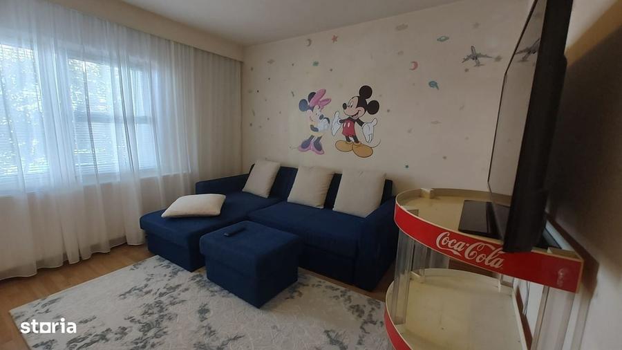 Apartament cu 3 camere decomandat în Ultracentral