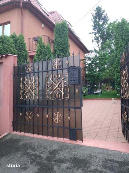 Casă cu 4 camere cu Teren 360 Mp în Central