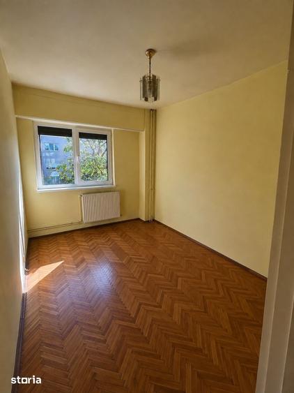 Apartament cu 3 camere în Vest