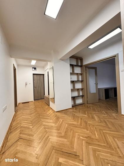 Apartament cu 3 camere în Central