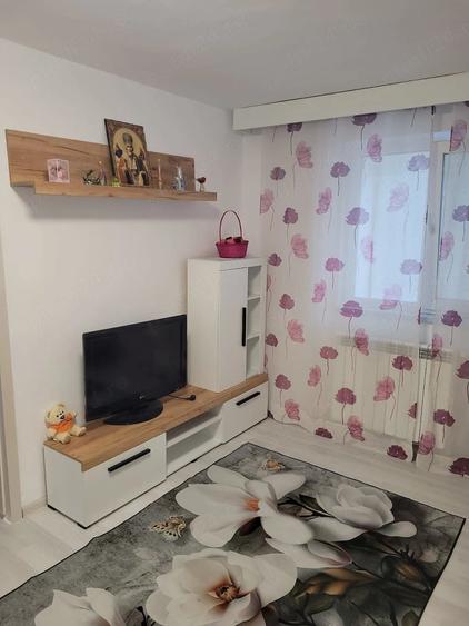 Apartament cu 2 camere semidecomandat în Neptun