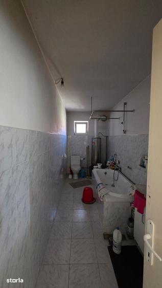 Casă cu 3 camere cu Teren 333 Mp în Central