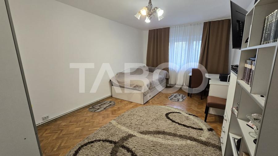 Apartament cu 2 camere decomandat, mobilat în Mihai Viteazul