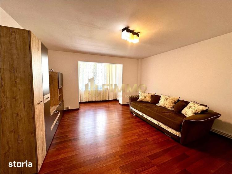 Apartament cu 3 camere decomandat în Burdujeni