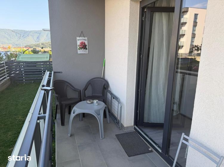 Apartament cu 2 camere decomandat în Cristian