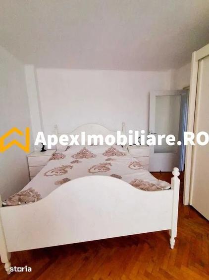 Apartament cu 2 camere decomandat în Văcăresti