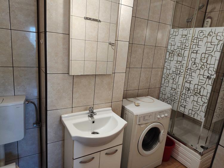 Apartament cu 2 camere decomandat în Mărăști