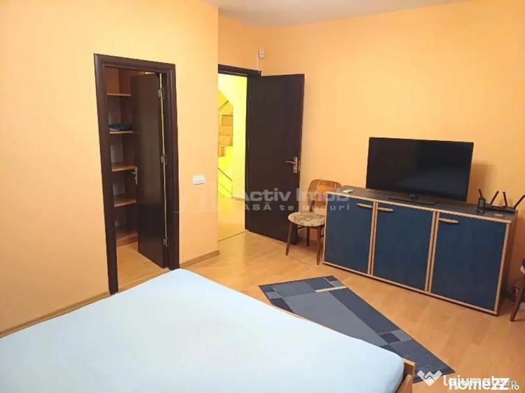 Casă cu 4 camere cu Teren 300 Mp în Prelungirea Ghencea