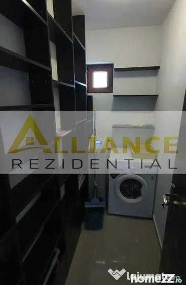 Apartament cu 5 camere decomandat în Central