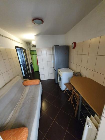 Apartament decomandat în Nicolina