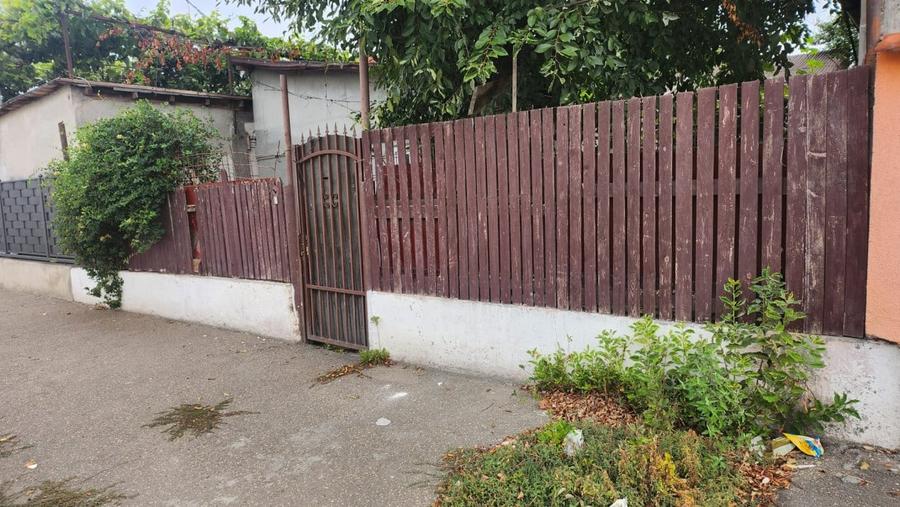 Casă individuală cu 2 camere cu Teren 163 Mp în Brătianu