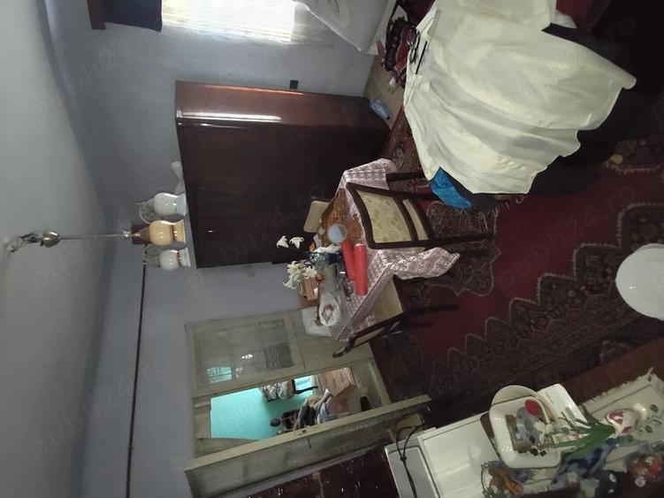 Casă cu Teren 90 Mp în Mihai Bravu