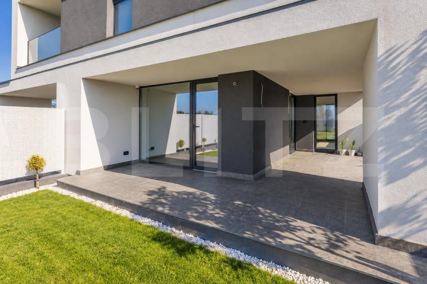 Duplex cu 4 camere cu Canalizare în Dumbrăvița
