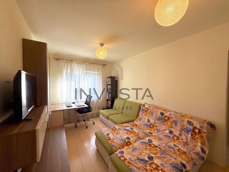 Apartament cu 4 camere decomandat, mobilat în Plopilor