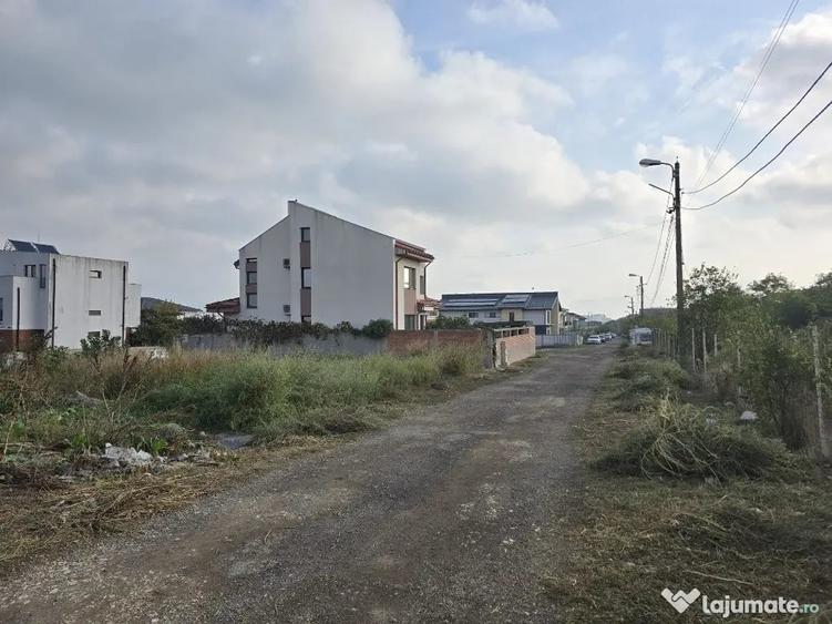 Teren în Palazu Mare