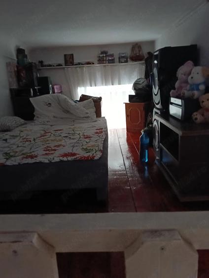 Vand apartament la casa - 1